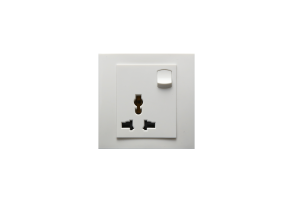 Switched Socket Universal Single 13A SWS4016 LWD