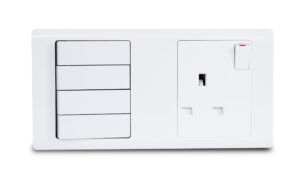 Combination Switch 4G 2W + S/Socket 13A White R-Series MK HoneyWell